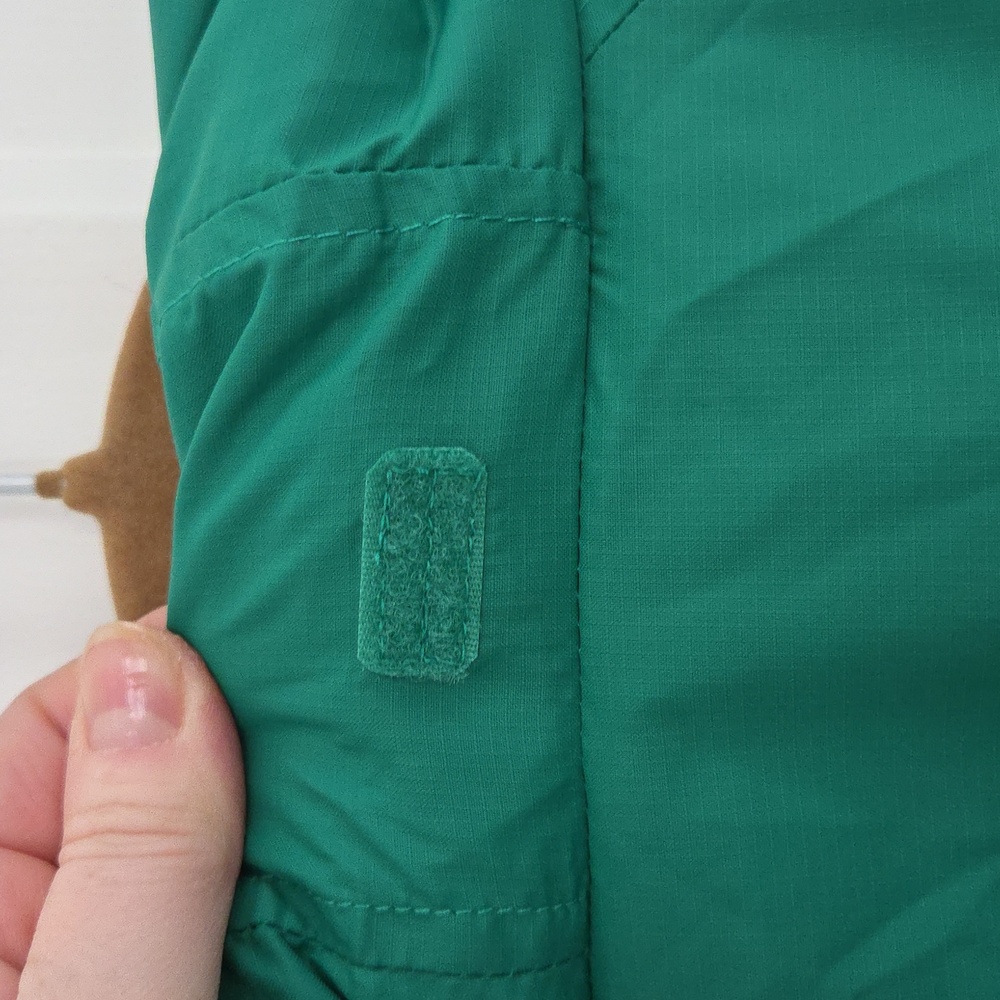 L.L. Bean Green Rain Jacket - Picture 6 of 7